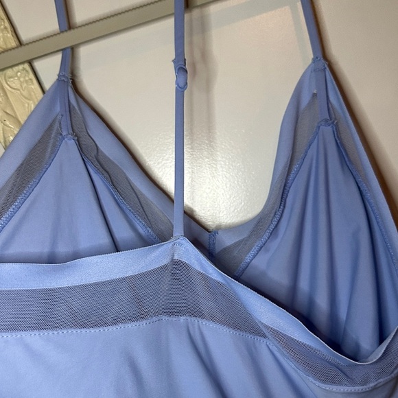 LA VIE EN ROSE | Elegant Blue Slip Dress - Picture 6 of 11